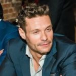 Seacrest Will Continue His Radio Show