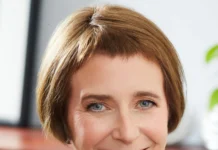 Audacy Board Member Named CEO of New York Public Radio Christy Tanner